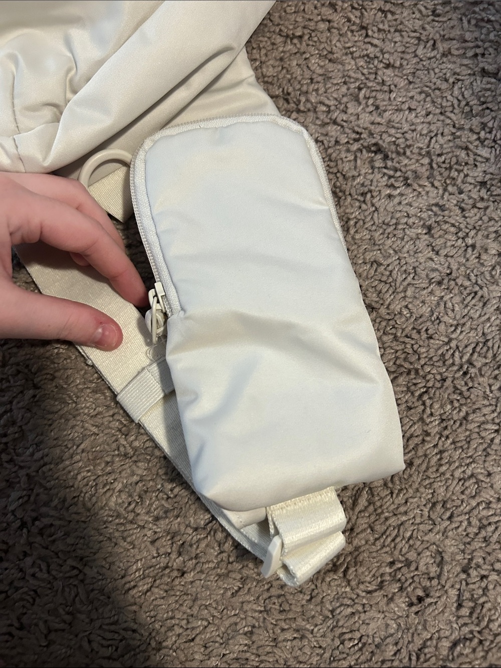 Under Armour White Small Backpack Sling - Picture 4 of 7